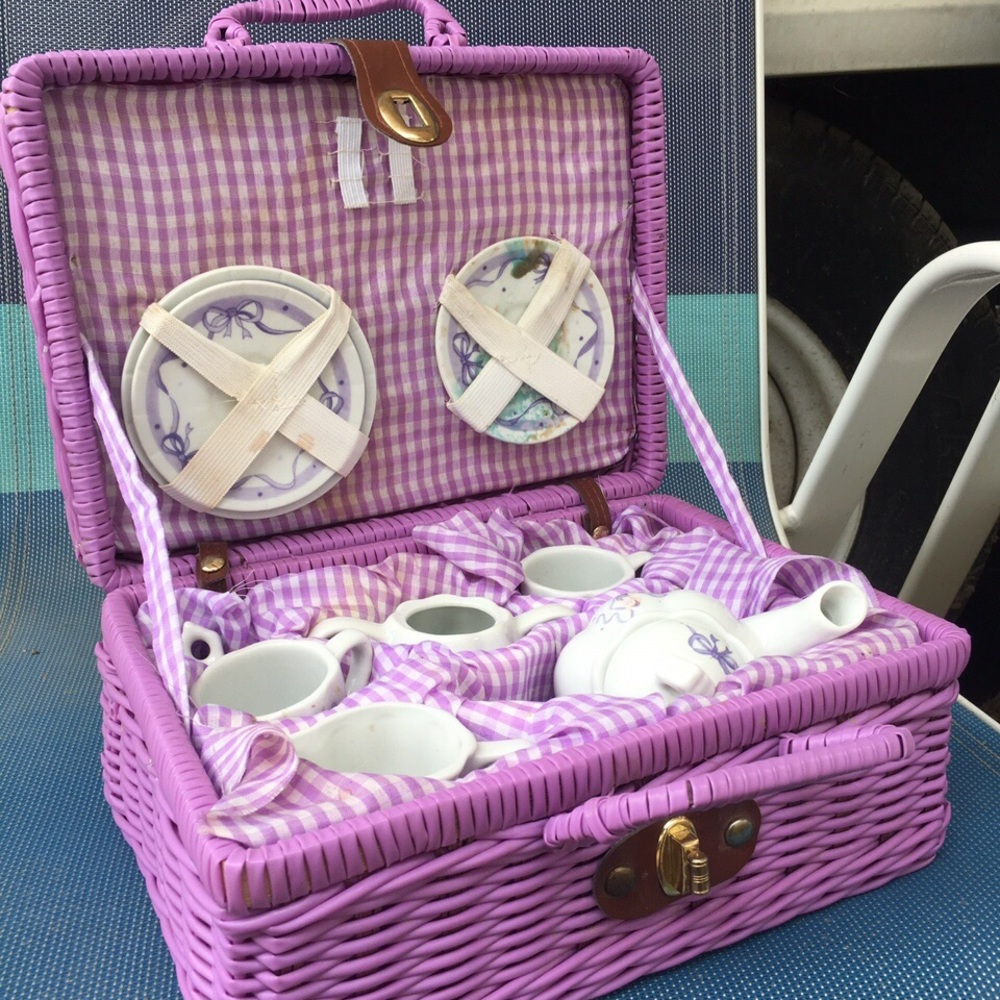 vintage y2k purple picnic basket teacup set